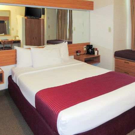 Quality Inn & Suites Robbinsville Dış mekan fotoğraf