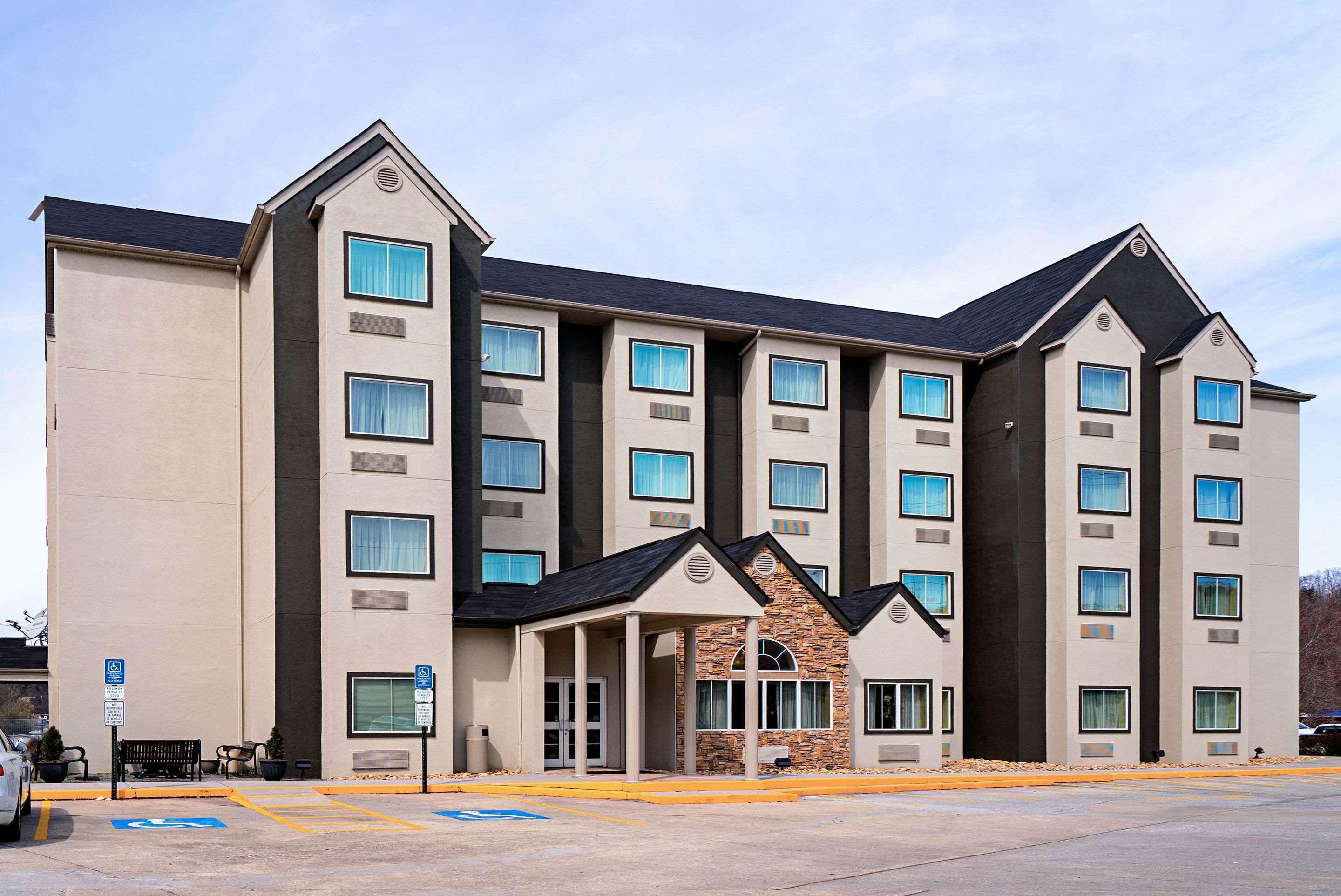 Quality Inn & Suites Robbinsville Dış mekan fotoğraf