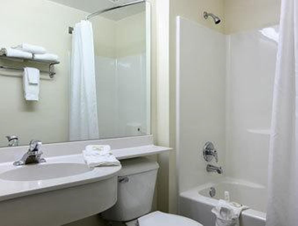 Quality Inn & Suites Robbinsville Dış mekan fotoğraf