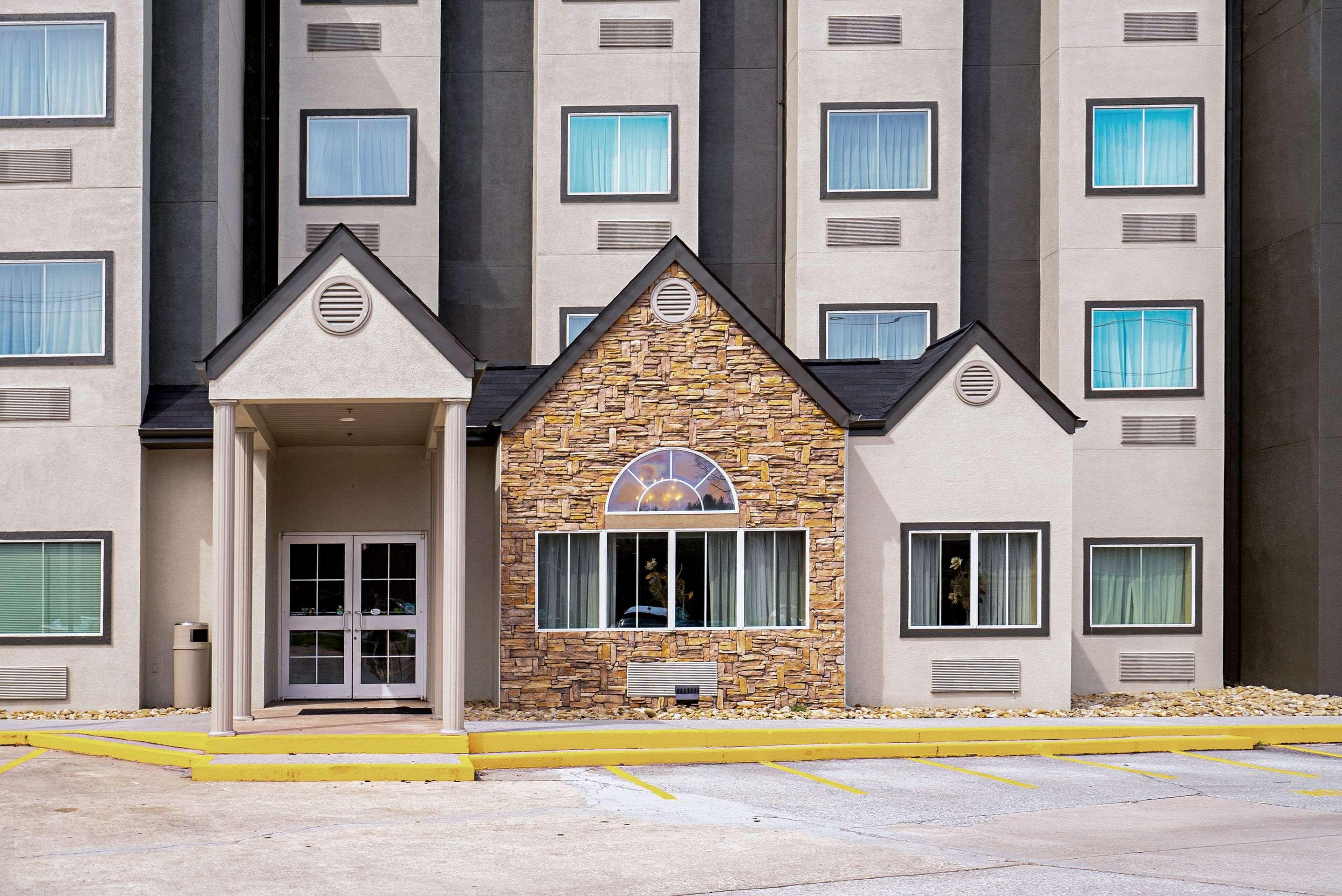 Quality Inn & Suites Robbinsville Dış mekan fotoğraf