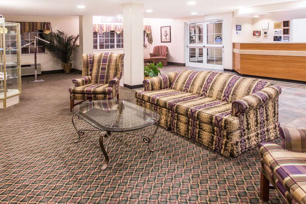 Quality Inn & Suites Robbinsville İç mekan fotoğraf